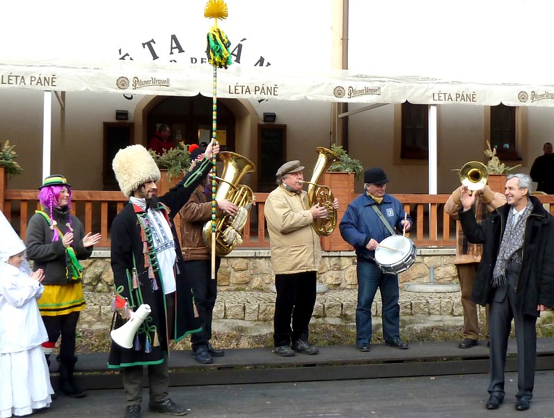 img00010.jpg
