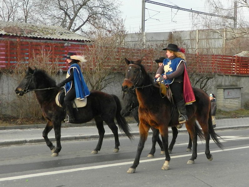 img00074.jpg