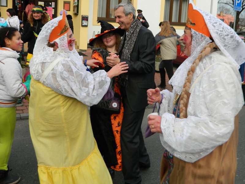 img00120.jpg