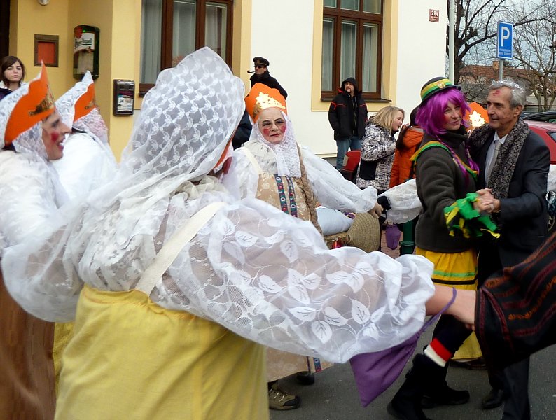 img00131.jpg