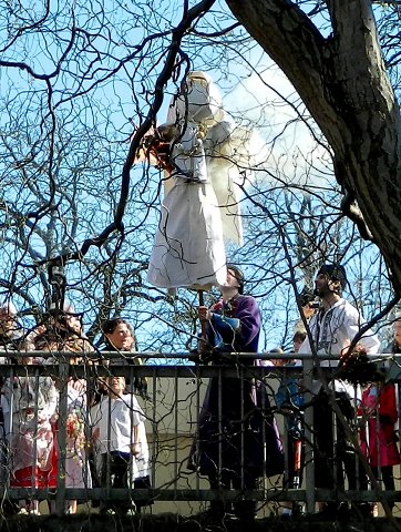 img00107.jpg