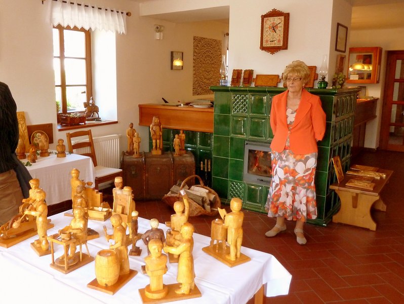 img00064.jpg