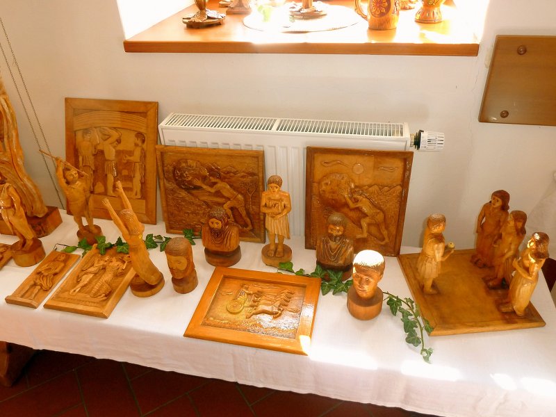 img00070.jpg