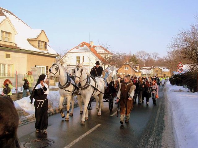 img00015.jpg