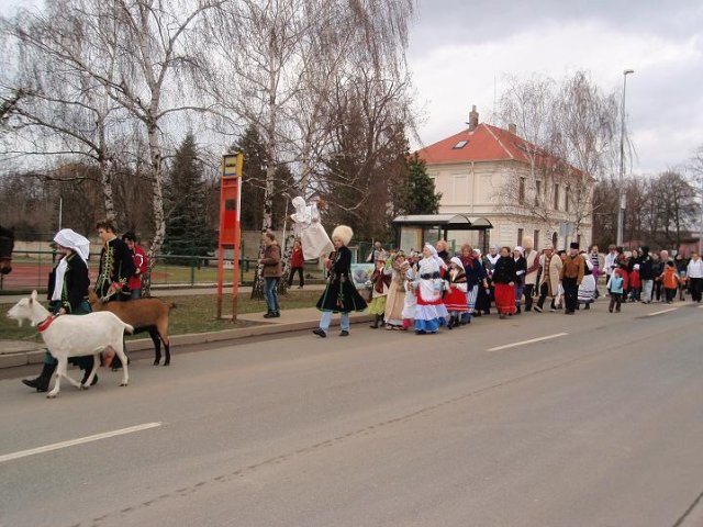 img00002.jpg